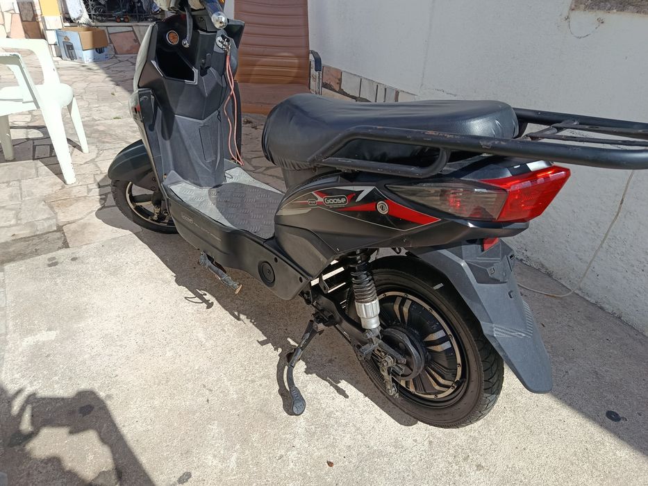 Moto Elétrica Goose Five - Tudo Funcionando - Acompanha Carregador