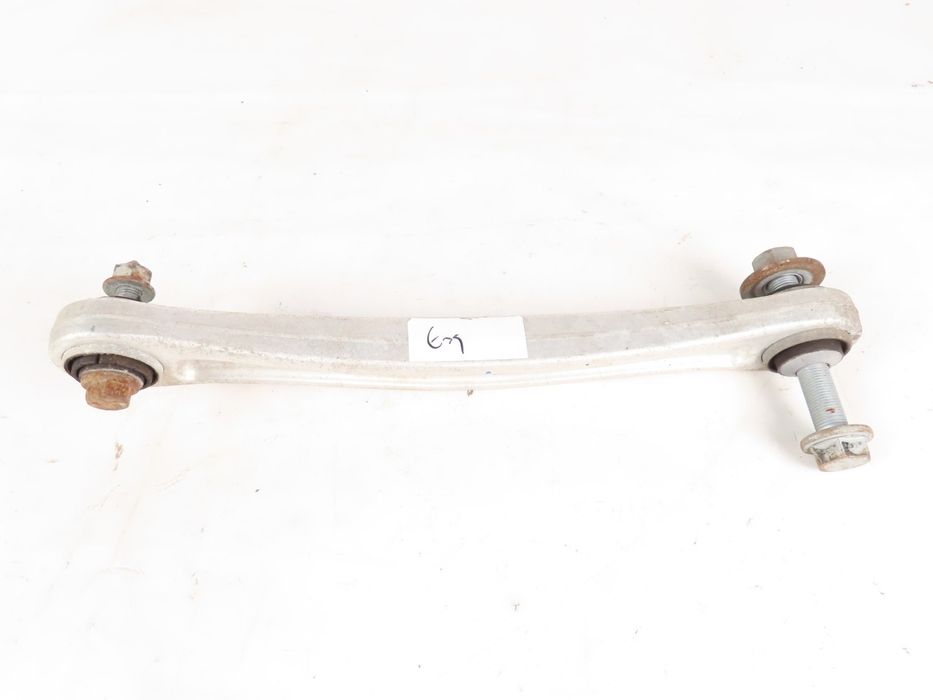 Braço Porsche Cayenne Ref: 7L0505376A