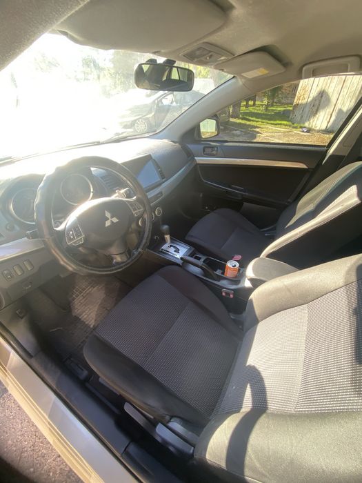 Продам автомобіль Mitsubishi LancerX