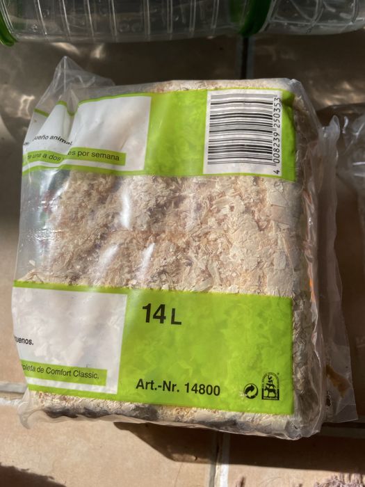 Gaiola para hamster com vários acessorios