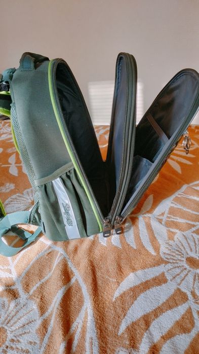 Рюкзак школьный каркасный