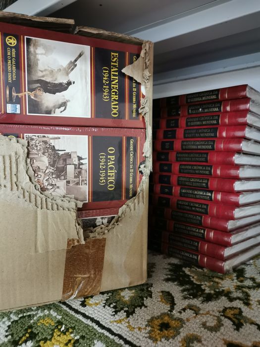 Coleção Livros e VHS completas Crónicas da Segunda Guerra Mundial