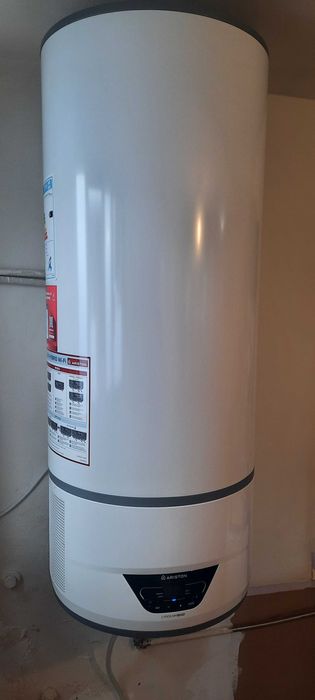 Termoacumulador ARISTON Lydoos Hybrid wifi 100 litros