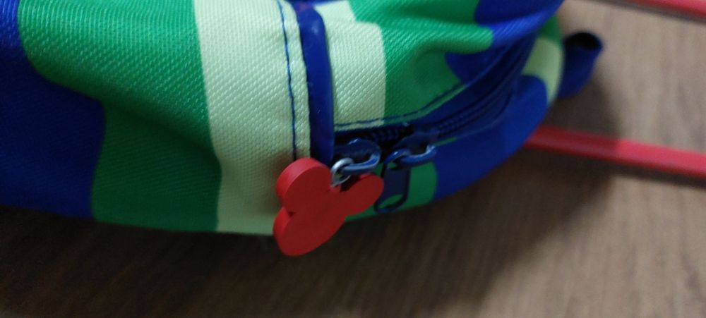 Mochilas / Troley Disney Mickey e Batman