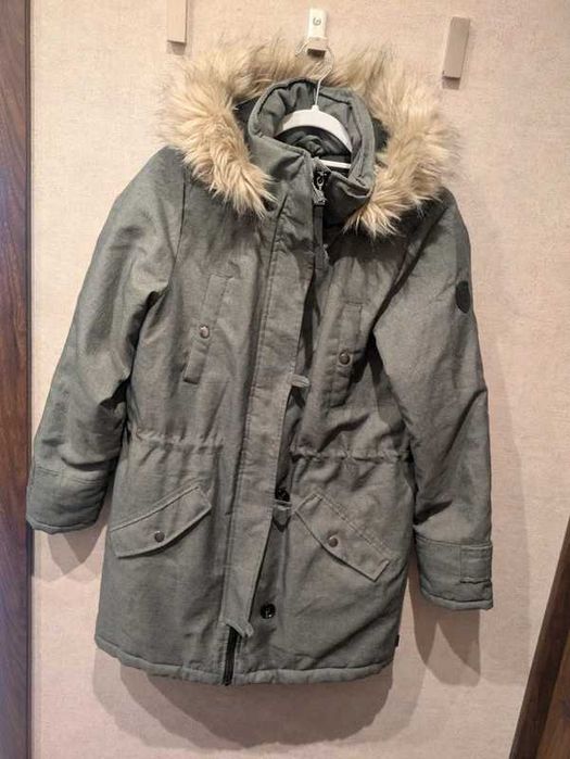 Vero Moda-zimowa kurtka/parka rozm.M Bdb