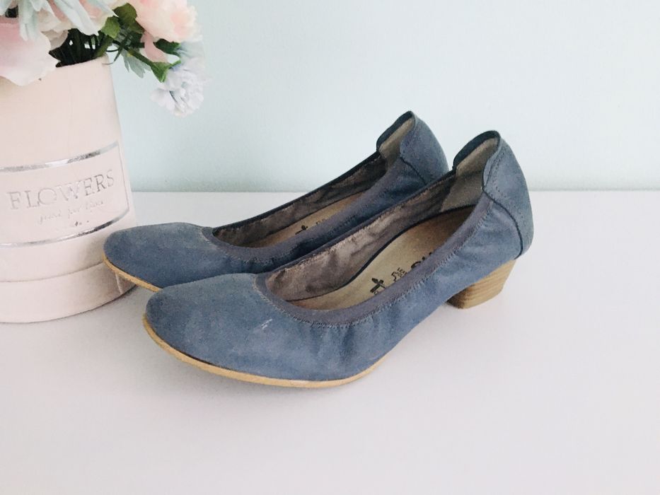 Tamaris wygodne buty czółenka z gumką 39