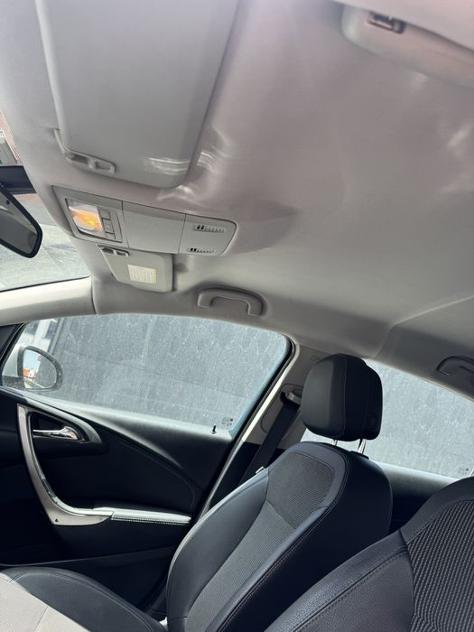 Opel Astra — fotografia 7