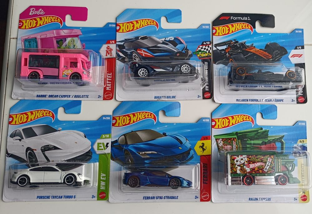 Hot wheels Ferrari F40, BMW,Porsche новые в упаковке