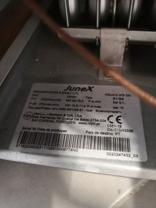 Esquentador Junex