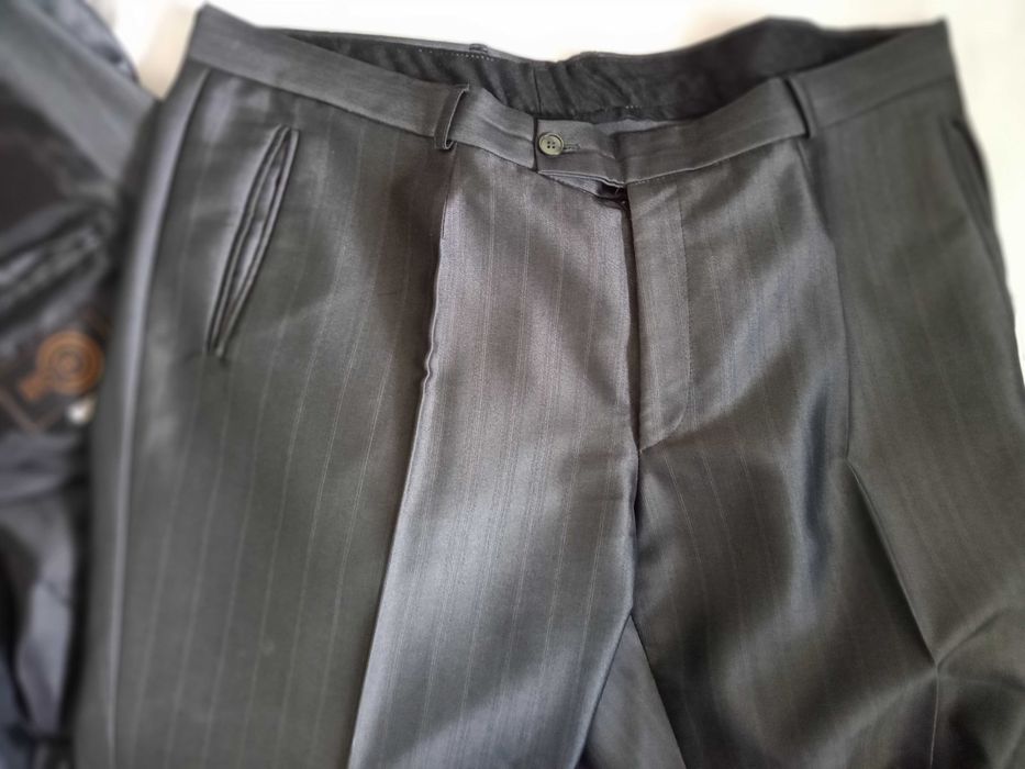 elegancki garnitur lekko nabłyszczany-XL