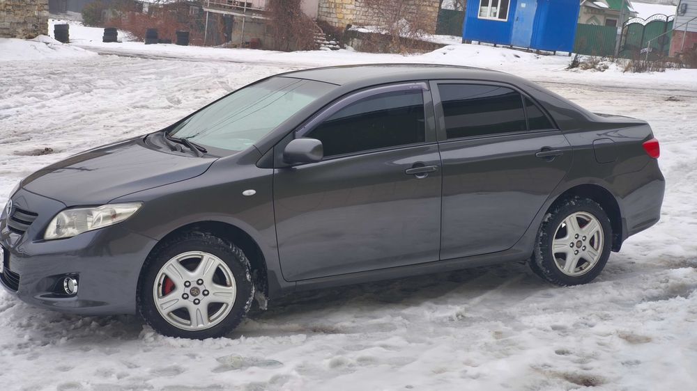 Продам королу 1.6 газ. бензин