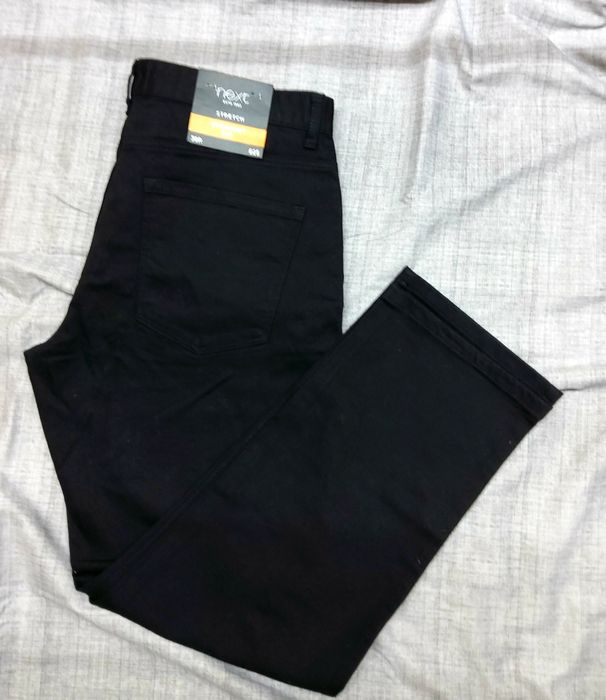 Next Straight Fit черные джинсы p.38R