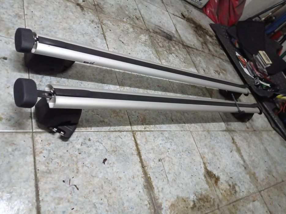 Barras de tejadilho para carro