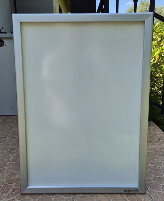 Rama do plakatów, reklamy zatrzaskowa aluminiowa