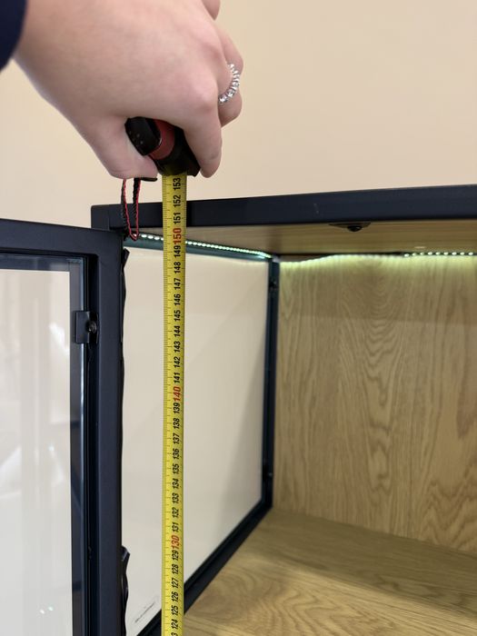 Сервант темний дуб/чорний