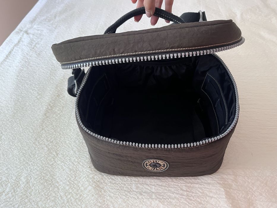 Necessaire Kipling original.