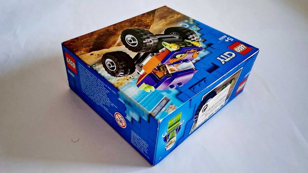 Lego City Race 60251 Monster Truck selado
