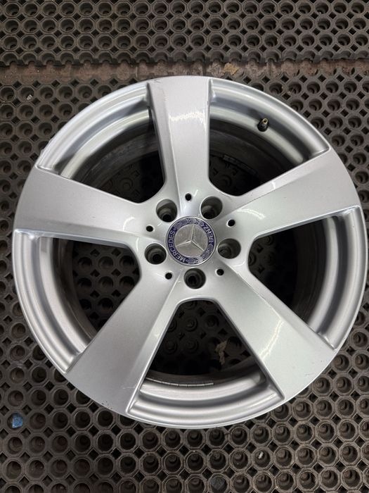 Alufelga Mercedes 5x112 8J x 18 ET 45