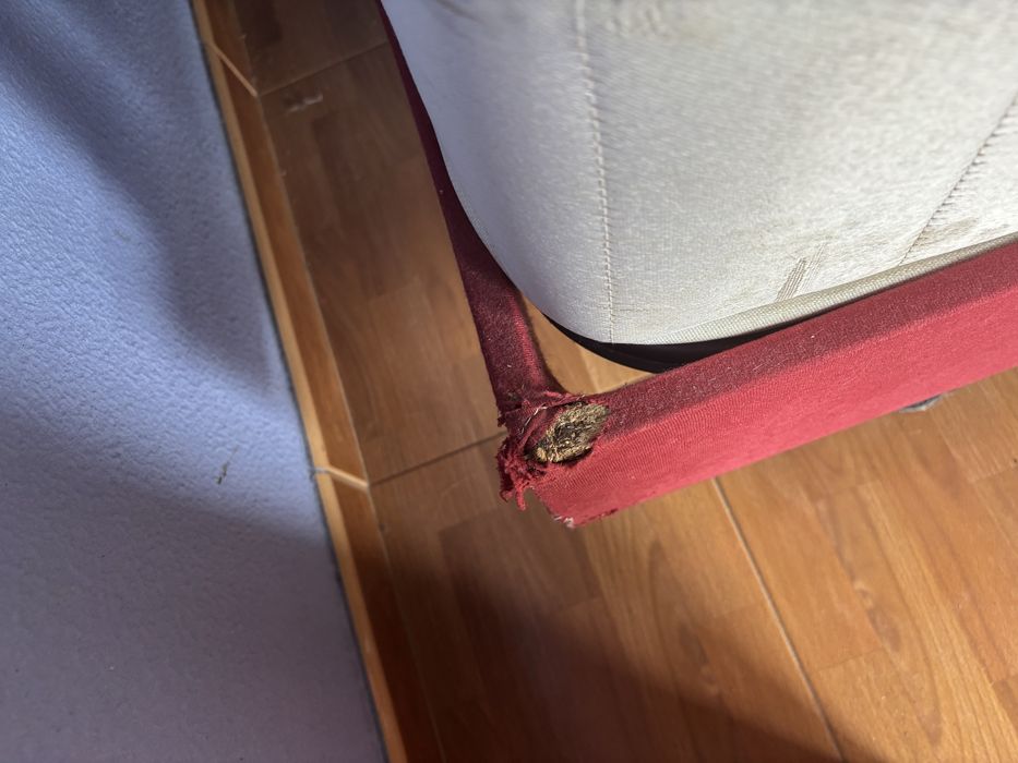 Cama casal e colchão