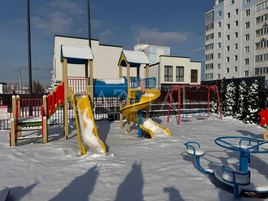 ПРОДАЖ!!!  Квартира 98м2 в ЖК «Антрацит» вул. Макарівська, 39