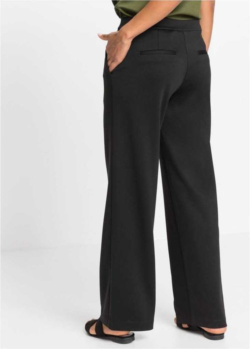 8) Czarne spodnie 46