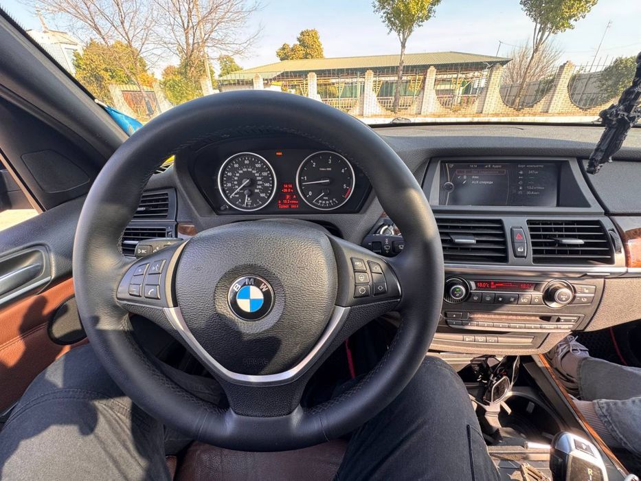 X5 e70 35d очень хорошое состояние