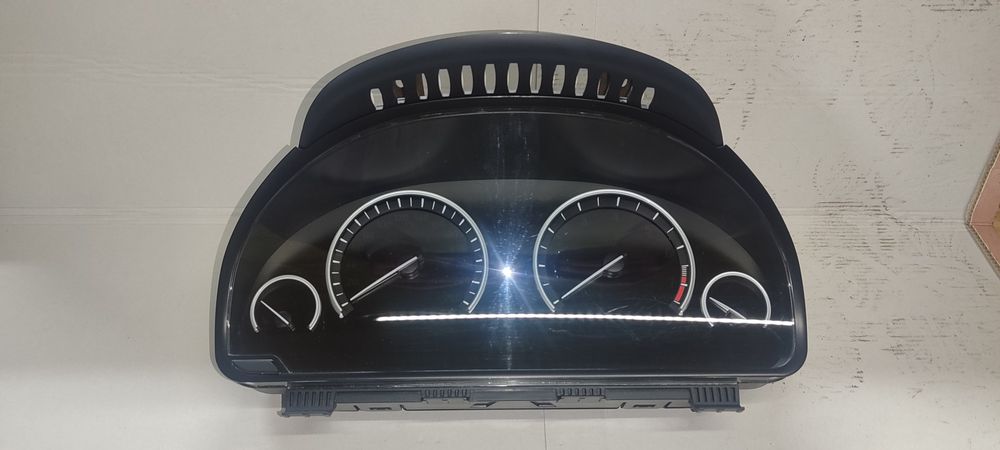Zegar licznik wyświetlacz BMW f01 BMW f02 części 750 Xdrive v8