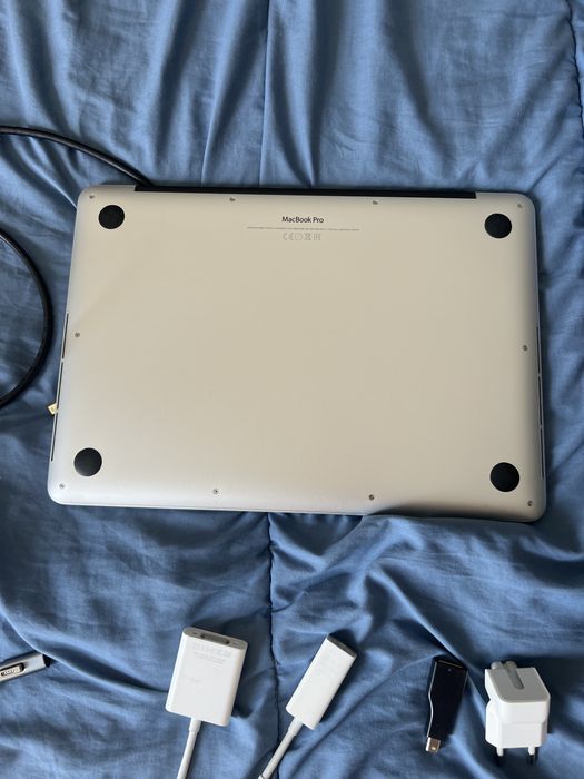 MacBook Pro 13 2015 / 16GB RAM / 256GB SSD / Bogaty Zestaw