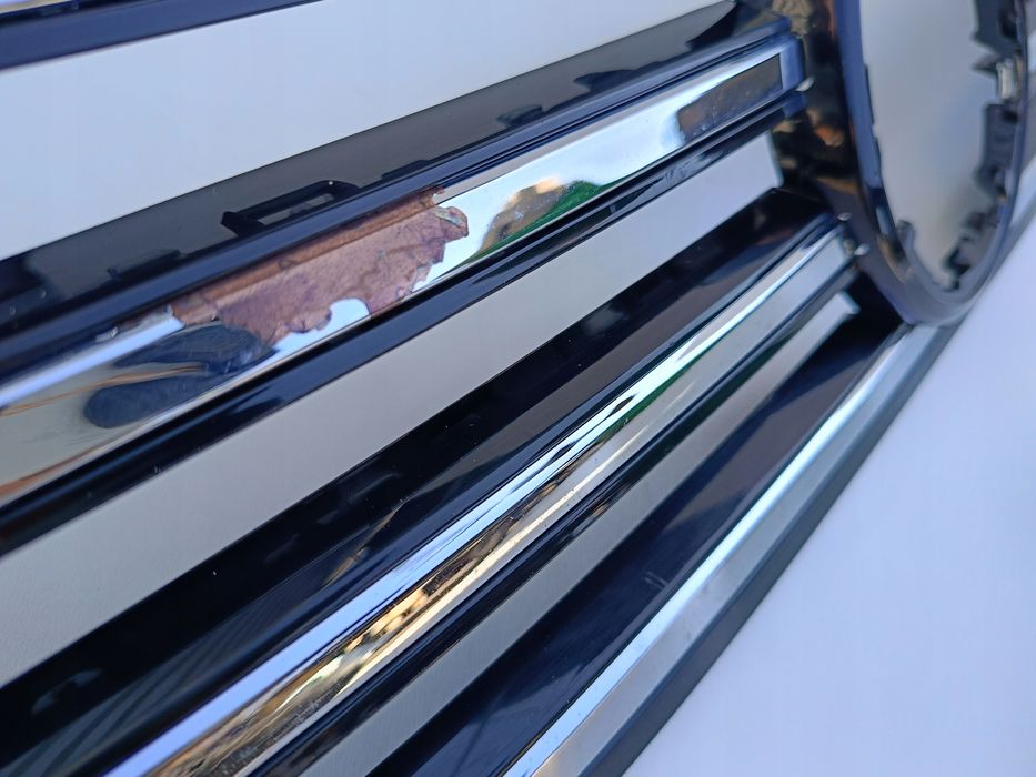 ATRAPA CHŁODNICY GRILL VOLKSWAGEN PASSAT B7