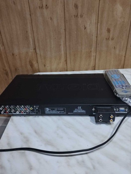 DVD-плеер Digital DVR-555MK4 — рабочий, с пультом