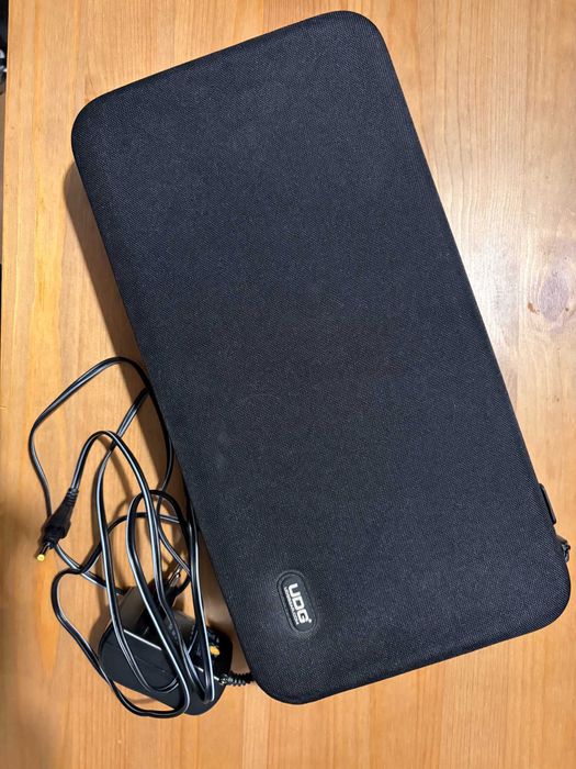 DJ: Pioneer RMX-1000 w etui stan: 8.5/10