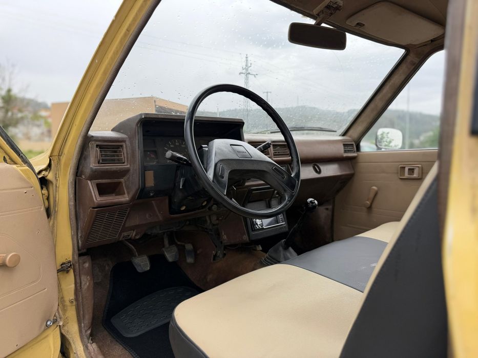 Toyota Hilux 2.4D LN56