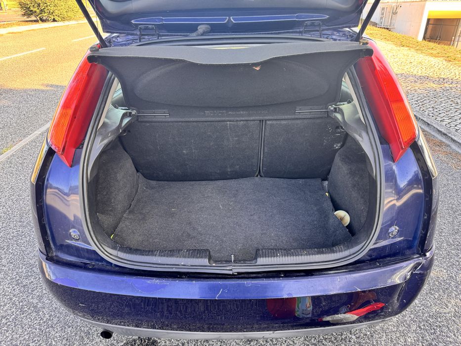 Ford Focus 2001 1.4 gasolina