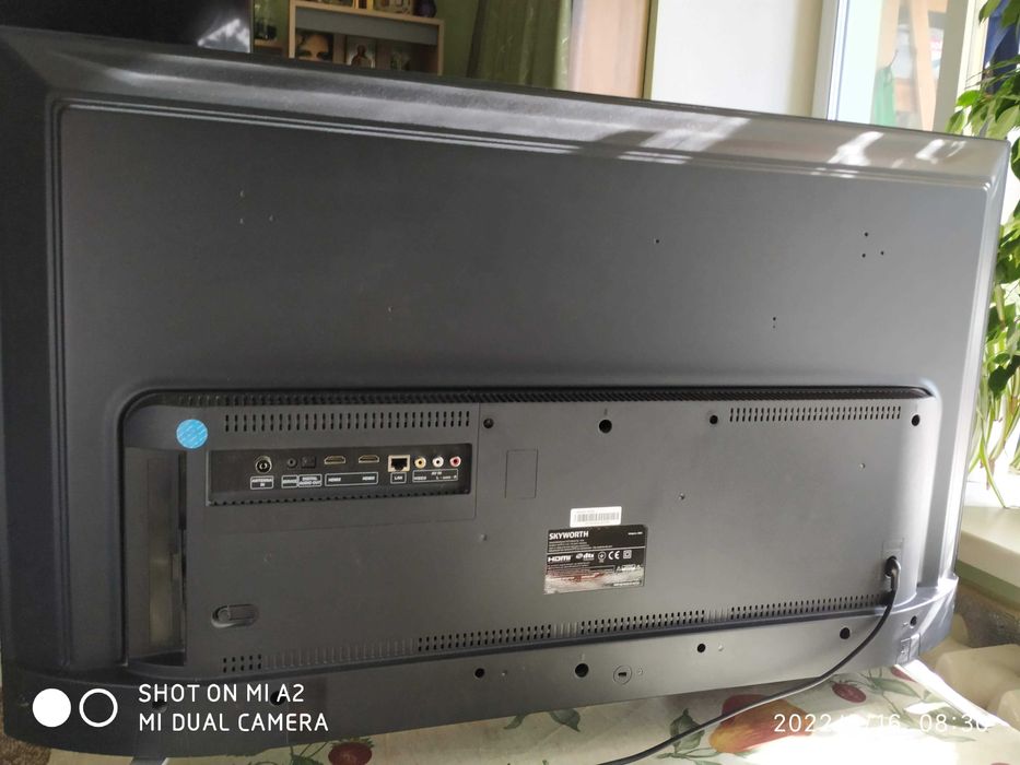 Телевізор SKYWORTH 40"