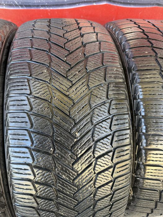 Разноширокие зимние колеса 275/45/20-305/40/20 Michelin X-Ice Snow SUV