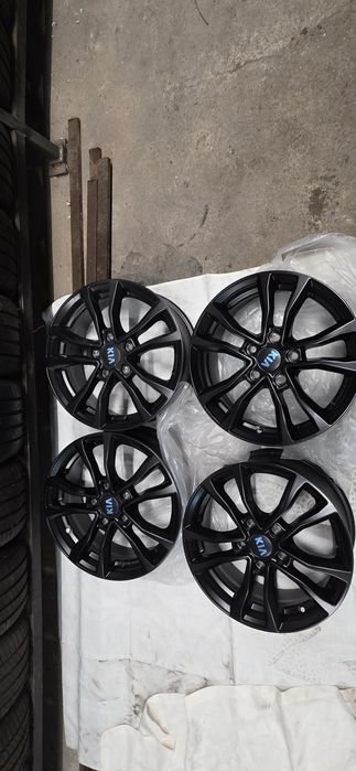 Felgi aluminiowe 16 5x114,3 et 50 Kia hyundai Nowe