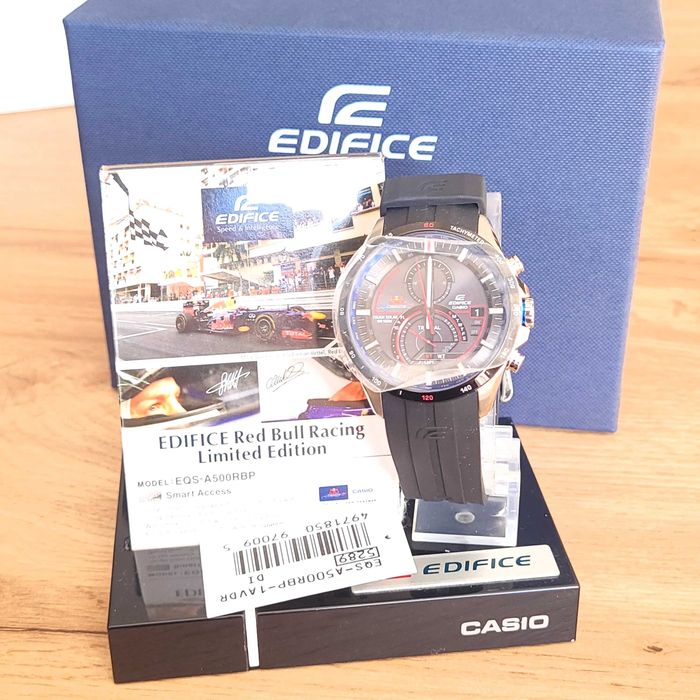 Zegarek Casio Edifice Red Bull Racing Limitowana edycja EQS-A500RBP