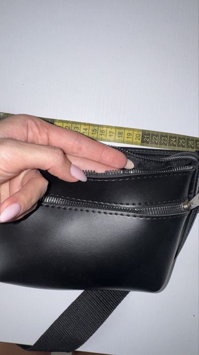 Бананка жіноча 100 грн.