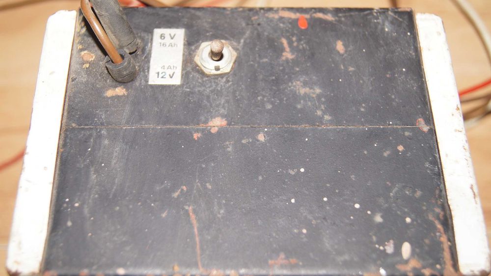 Zespól prostownikowy bezpieczny PN74 12V 6-12A PRL sprawny