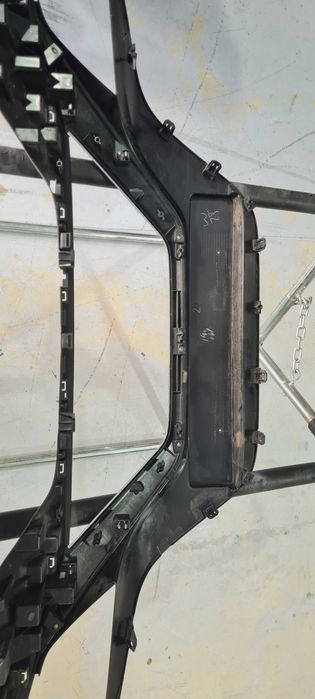 Nissan leaf - Friso dianteiro para choques frente