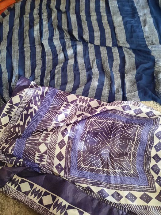 Lenços  novos e.rcharprs novas