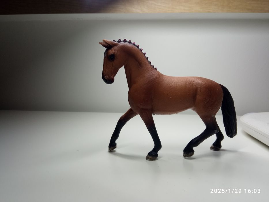 Brązowa klacz schleich