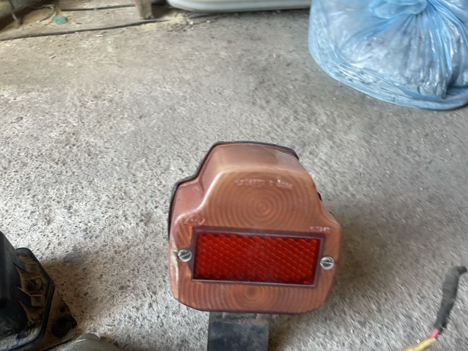 Різні запчастини на Днепр мт