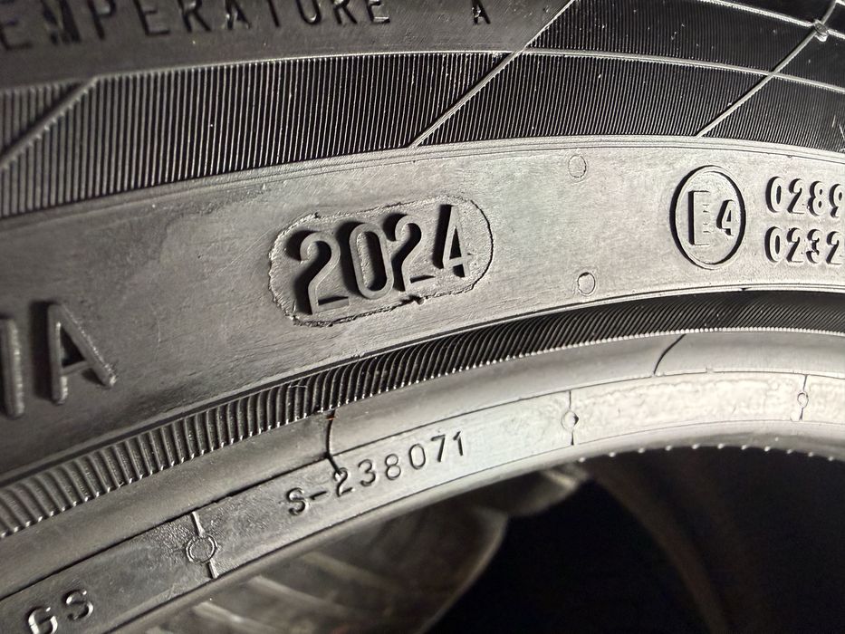 Літні шини 255/40 R21 Continental ContiSportContact 5P 2шт. 95% 2024