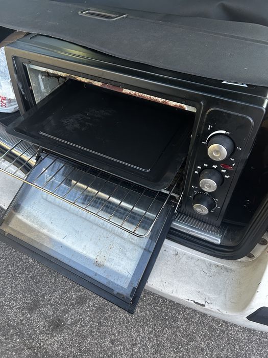 FORNO TRISTAR em bom estado