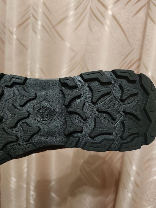 Трекенгові черевики