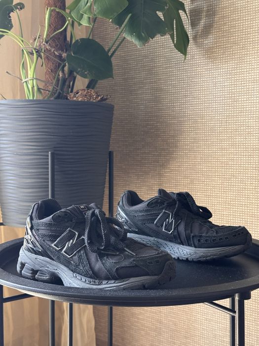 Продам кросівки NB