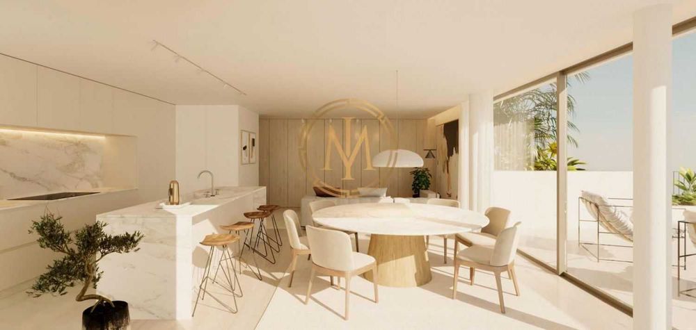 Apartamento T2 com vista panorâmica sobre a Foz do rio Douro