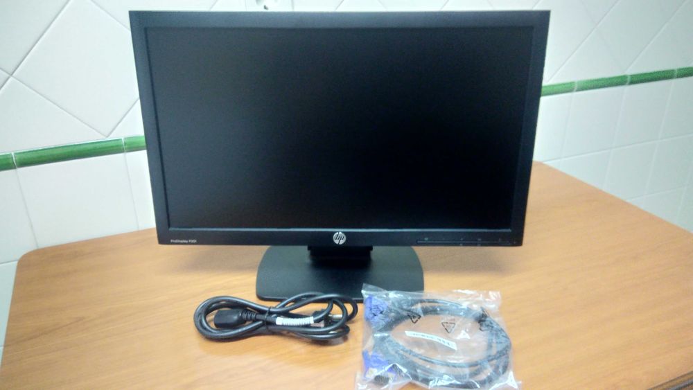 Monitor HP LCD Led de 20 Polegadas, modelo C9F26AA, como novo