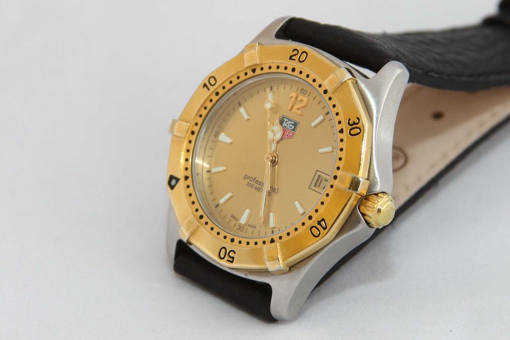 Zegarek TAG Heuer Professional 200 WK1121